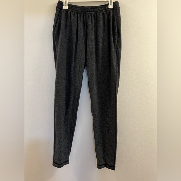 Outdoor Voices CloudKnit Sweatpant in Charcoal Atheisure Lounging za. - Picture 8 of 16